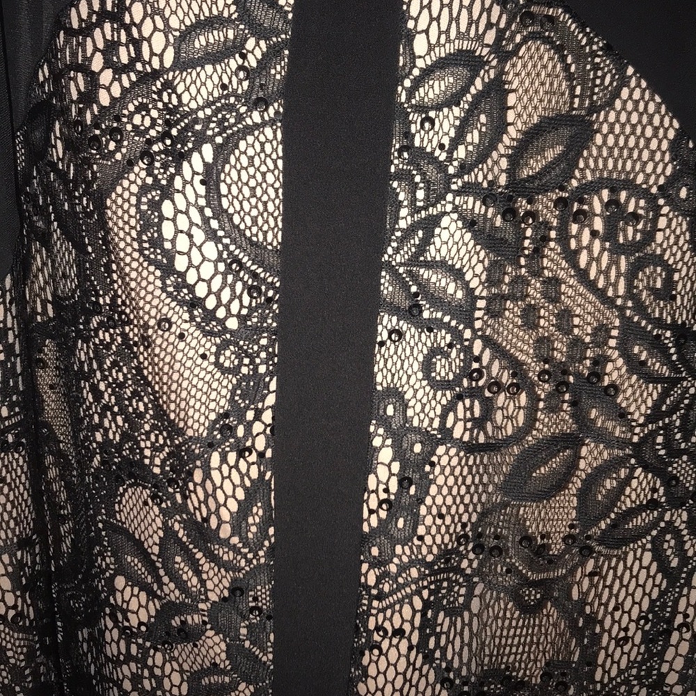 Dress - Picture 5 of 7